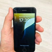 اپل iPhone SE (2020) با حافظهٔ ۱۲۸ گیگابایت|موبایل|تهران, امام حسین(ع)|دیوار