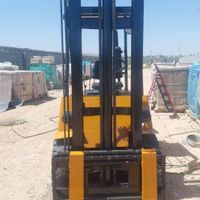 فروش لیفتراک سهند ۳ تن|ماشین‌آلات صنعتی|شیراز, حافظیه|دیوار