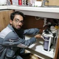فروش و تعمیر آب شیرین کن با خدمات کامل|خدمات پیشه و مهارت|قم, زنبیل آباد|دیوار