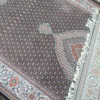 فرش کناره 4متری‌در 1/5 شانه 700 4روزه خریدیم|فرش|تهران, سازمان آب|دیوار