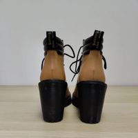 کفش نیم بوت برند محشر Dr Martens اورجینال ۴۱/۴۲|کیف، کفش، کمربند|تهران, درکه|دیوار
