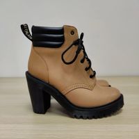 کفش نیم بوت برند محشر Dr Martens اورجینال ۴۱/۴۲|کیف، کفش، کمربند|تهران, درکه|دیوار