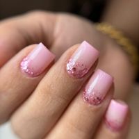 اجاره میز ناخن به ناخنکار پرمشتری|خدمات آرایشگری و زیبایی|تهران, دردشت|دیوار