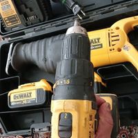 دریل پیچ گوشتی اره افقی بر شارژی دیوالت Dewalt|ابزارآلات|تهران, فیروزآبادی|دیوار