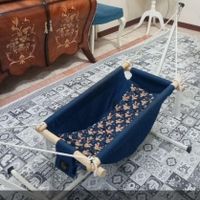 دو عدد گهواره سنتی سرمه ای وصورتی|تخت و صندلی بچه|تهران, تهرانپارس شرقی|دیوار