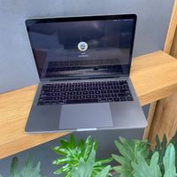 Macbook pro(2017) R8/256G|رایانه همراه|تهران, نیاوران|دیوار