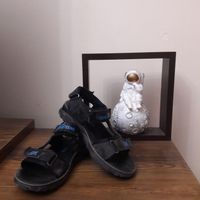 کتانی کوهنوردی پسرانه سایز۳۶،صندل پسرانه سایز۳۶|کوهنوردی و کمپینگ|تهران, نارمک جنوبی|دیوار