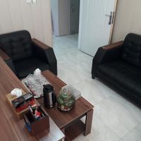 اجاره اتاق کار باموقعیت اداری تجاری برخیابان اصلی|اجارهٔ دفتر کار، اتاق اداری، مطب|شیراز, سینما سعدی|دیوار