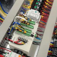 برقکار تکنسین برق کار برق صنعتی شبانه‌روزی کل تهرا|خدمات پیشه و مهارت|تهران, میدان ولیعصر|دیوار