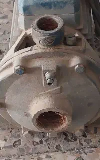 پمپ ۱.۵ سالم دست دوم