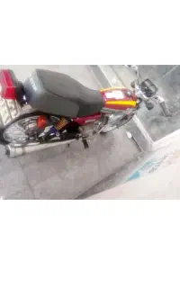 موتورسیکلت مدل۸۲