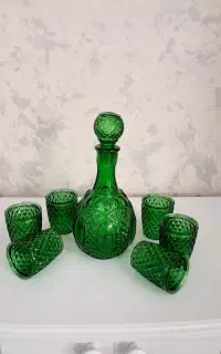 تنگ و لیوان