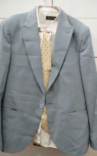 کت و شلوار .شلوار لی