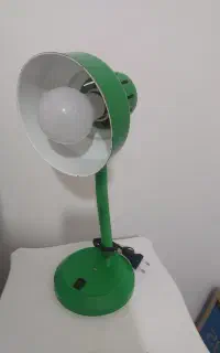 چراغ مطالعه