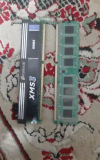 دوعدد رم ۴ گیگ DDR3 باس ۱۶۰۰