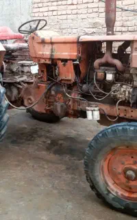 تراکتور رومانی باسمپاش