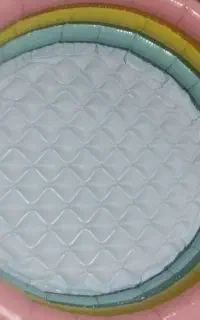 استخر تمیز سالم