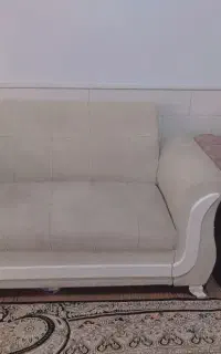 مبل کرم صورتی