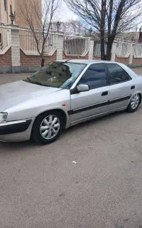 فروش فوری سیتروئن زانتیا 2000
