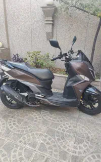 j200