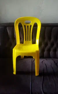 صندلی وکامیون بچه