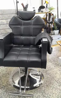 صندلی ارایشگاه