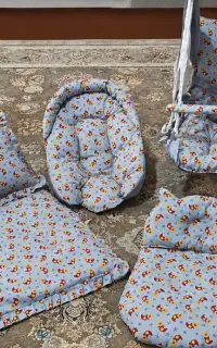 سرویس خواب بچگانه،سیسمونی
