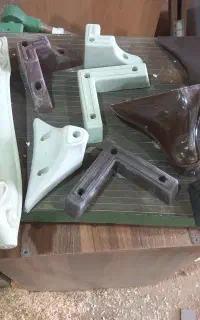 پایه مبلی پلاستیکی