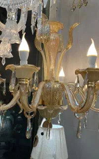 لوستر عسلی تمام وارداتی با برگ خم