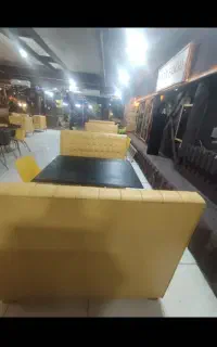 مبلمان رستورانی برند نظری در حد نو