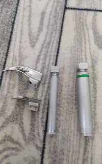 لارنگوسکوپ
