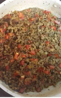 به یک کارگر برای فروش غذا در بساط نیازمندیم