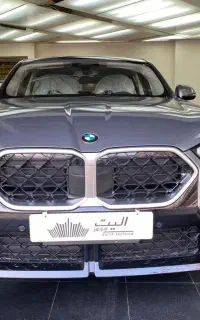 بی ام و x2