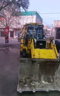 بیل بکهو سنوپارس ۱۰۰