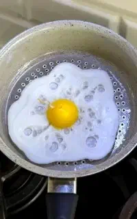 شمع تخم مرغ