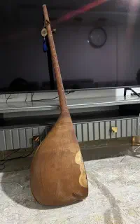 دوتار کاسه ای بزرگ