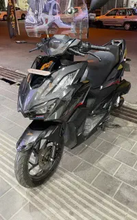 هوندا کلیک واریو ۱۶۰ ۱۵۰ مدل ۱۴۰۱ بدون ضعف درحد نو