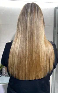 کراتین مو با مواد درجه یک (یکسال ضمانت ماندگاری)
