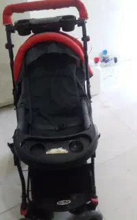 کالسکه همراه باکریریکی ۹۰۰ یکی ۵۰۰ودوتادوچرخه