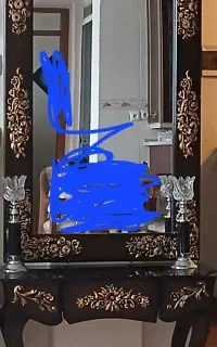آینه و کنسول و شمعدان
