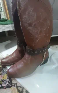 چکمه کابویی یا تعزیه