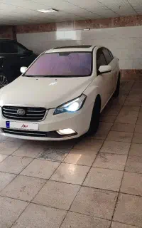 بسترن B50F مدل ۹۴ بی رنگ