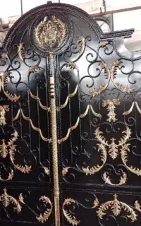 رنگ آمیزی ساختمان و درب پنجره  و ضد زنگ