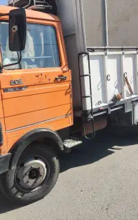 خاور 608مدل 83 عروسک