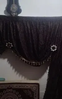 کنار پرده