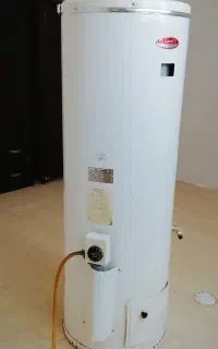 آبگرمکن اورست( مخزن بزرگ)