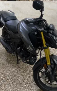 موتور سیکلت هورنت ۲۰۰