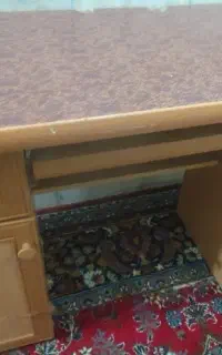 میز کامپیوتر و تحریر