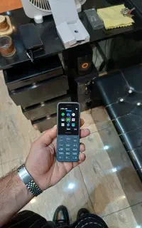 موبایل اصغری (گوشی موبایل ساده)