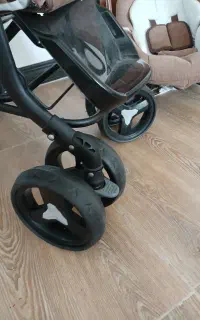 کالسکه و کریر نو نو